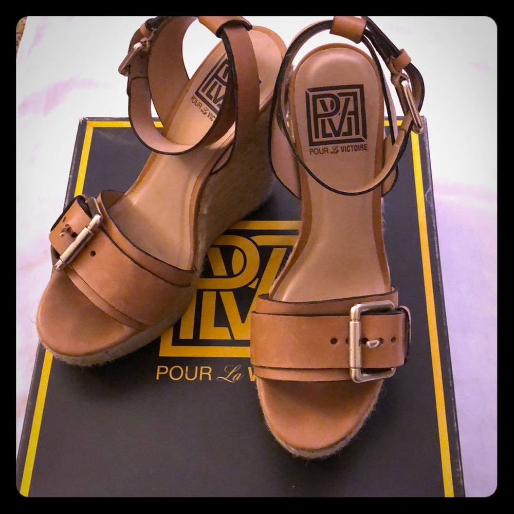 Pour la Victoire espadrille wedge sandals